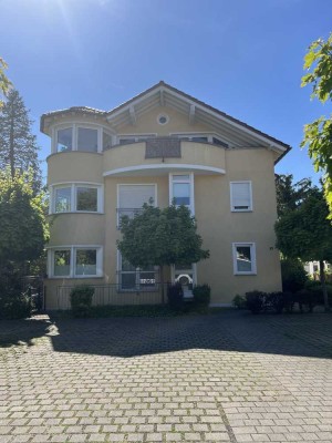 Wohlfühloase: 3 Zimmer Penthouse Wohnung - in zentraler Lage!