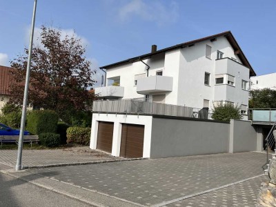 Gepflegte 4 Zimmer-Wohnung im Dachgeschoss in Marbach- Rielingshausen, mit 2 Balkonen und 1 Loggia