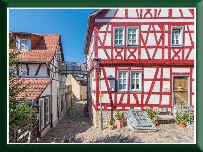 Reifferscheid - Modernisiertes Fachwerkhaus mitten im wunderschönen historischen Stadtkern