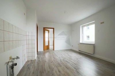 NEU renoviert!!! 2-Raum-Wohnung im grünen Marienthal, nahe dem Klinikum