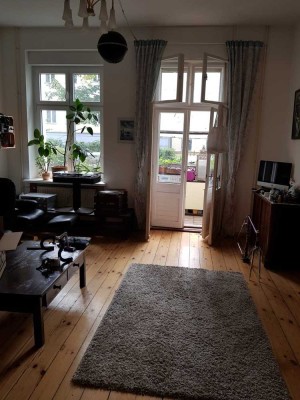 Wunderschöne 2 Zimmer Wohnung zu vermieten.