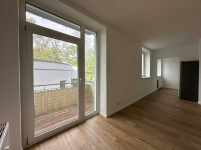 Sanierte 1-Zi mit Balkon und effizientem Grundriss