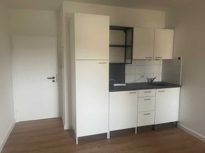 Kleines ruhiges 1-Zimmer-Apartment (neu renoviert)