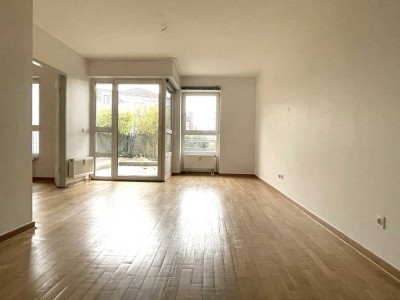 Bezugsfreie 2-Zimmer-ETW in Hürth-Hermülheim, Terrasse, sehr gute Verkehrsanbindungen u.a. Uni Köln