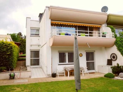 ROSBACH  Endreihenhaus in Wolken!     ~ 127 m², 
4ZKBWC +Balkon +Abstellraum +Tiefgarage +Garten