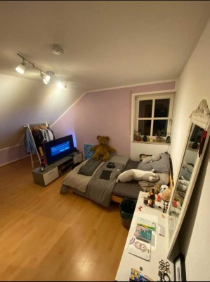 WG-Zimmer in Altdorf – 480 € warm (inkl. Internet, Strom, GEZ)