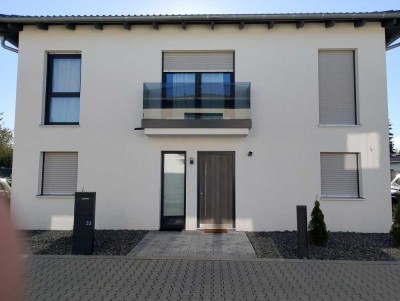 Exklusive Luxus-Stadtvilla in Taucha bei Leipzig - 6 Zimmer, Designer-Küche & PV