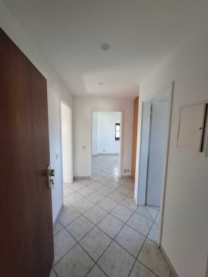Renovierte Maisonette-Wohnung in Köln-Mengenich