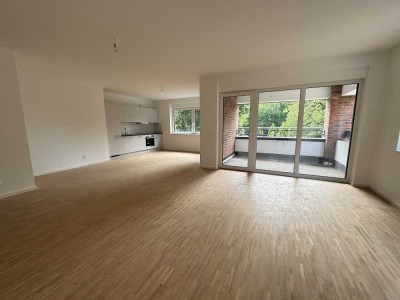 Dein Zuhause im Limmerquartier - Erstbezug einer 3- Zimmer Wohnung mit EBK und zwei Loggien