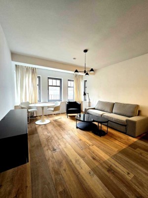 Luxus Wohnung - möbliert - Stadtgarten
