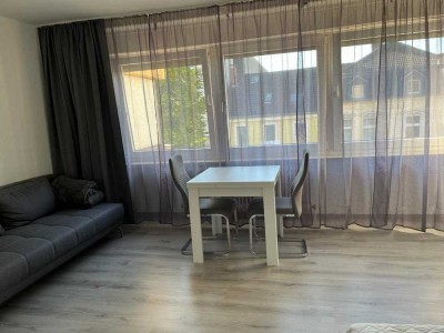 Frisch renovierte voll möblierte Apartment  2-OG. mit Aufzug Möbelübernahe 2.000-€