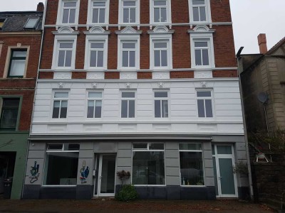 Im charmanten Altbau citynah wohnen