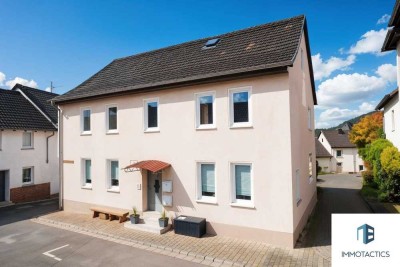 Historisches Wohnhaus unter der Burg – aus 1561 – mit Charme, Geschichte & zeitgemäßer Ausstattung