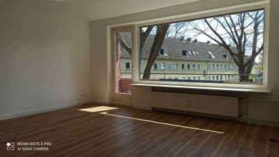 Freundliche 3-Zimmer-Wohnung in Wedel mit Balkon