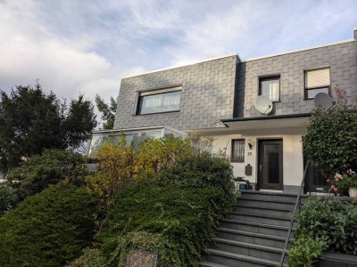 Doppelhaushälfte in ruhiger Lage