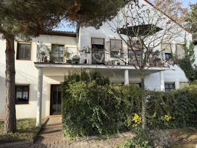 Helle 4-Zimmer Wohnung im 1. OG mit Balkon in Worms-Weinsheim