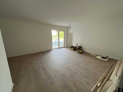 Charmante Neubau-2-Zimmer-Wohnung inkl. großer Terrasse und Einbauküche in Böbingen