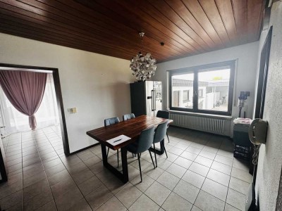 3,5-Zimmer-Maisonettewohnung mit Gartenanteil in einem ruhigen Zweifamilienhaus