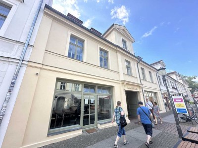 TOPLAGE BRANDENBURGER STRASSE ! 3 Zimmer Erstbezug nach Sanierung