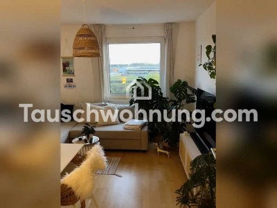 Tauschwohnung: Südstadt 2 Zimmer und Balkon gegen 3 Zimmer Altbauwohnung