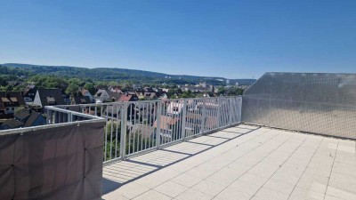 Exklusive, neuwertige 3-Zimmer-Penthouse-Wohnung mit geh. Innenausstattung mit EBK in Kaiserslautern