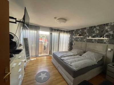 Ansprechende und sanierte 3-Zimmer-Erdgeschosswohnung mit geh. Innenausstattung mit Balkon