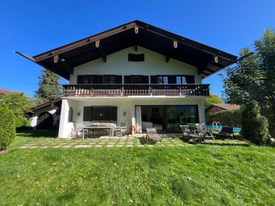 Repräsentatives Landhaus am Tegernsee.