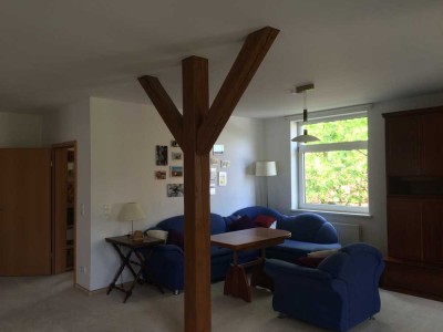 Gepflegte 4-Zimmer Wohnung mit Dachterrasse und Stellplatz in Ahausen