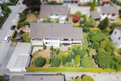 Ideal für 2 Familien, kurzfristig bezugsfrei: Doppelhaus mit großem Gartengrundstück in Gauting,