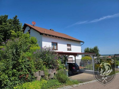 Großzügiges Wohnhaus mit ELW, Wintergarten & Sauna – Ideal für Mehrgenerationen in ruhiger Hanglage