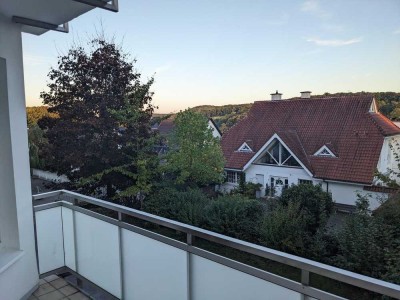 Erstbezug nach Sanierung mit Balkon: attraktive Wohnung am Rande des Schulenberger Waldes
