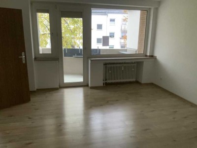 Aufgepasst ! Altersgerechte 1 Zimmer-Wohnung mit Balkon in Mönchengladbach Odenkirchen