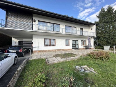 Charmantes Einfamilienhaus mit Fernblick und großem Grundstück