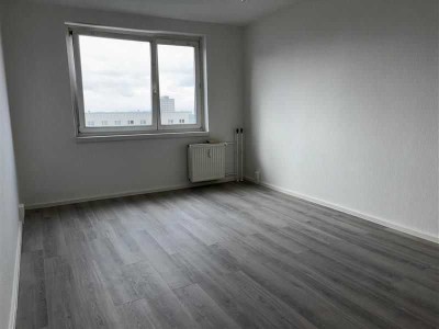 Erste eigene Wohnung mit Aufzug! OHNE Balkon!