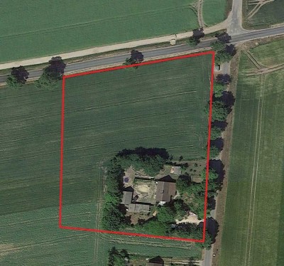 Einfamilienhaus in Wassernähe mit Nebengebäuden auf Rügen (Schaprode)