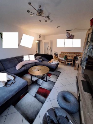 Exklusive 3,5-Raum-Maisonette-Wohnung mit Balkon und EBK in Karlsruhe