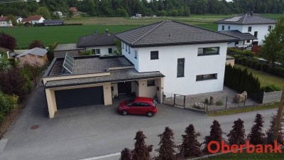 neuwertiges Einfamilienhaus