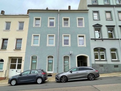 Kapitalanlage: Investieren mit Substanz – Mehrfamilienhaus mit Gewerbeanteil in Limbach-Oberfrohna
