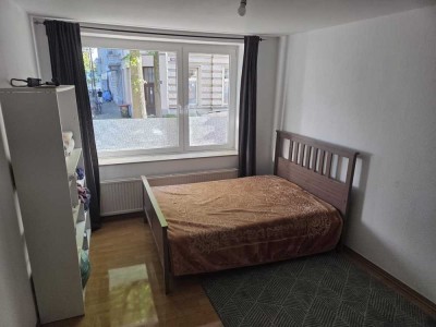 Zentrale 3-Zimmer-Wohnung mit Garten in Aachen-Mitte