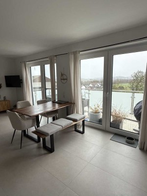 Elegante 3-Zimmer Wohnung mit Balkon in Lich