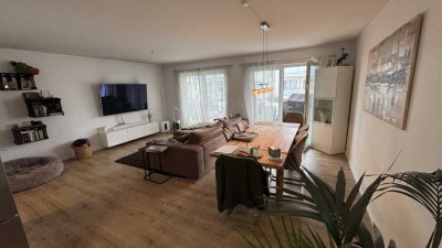Schöne und neuwertige Wohnung