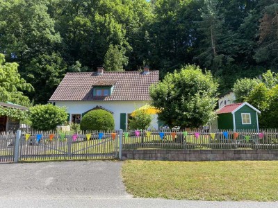 Charmantes Einfamilienhaus in traumhafter Naturlage vor den Toren Landshuts