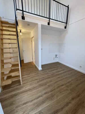 Stilvolle Maisonette-Wohnung - frisch renoviert und zentral