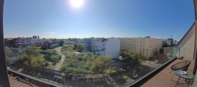Nachmieter gesucht: Altes Eiswerk, 5 Etage in Kreuzberg mit Terrasse und Weitblick.