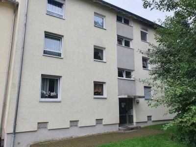 Modernisierte und helle 3 Zimmer-Wohnung mit Balkon nähe Friedenskirche!