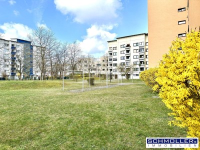 Großzügige 4-Zimmer Wohnung mit Loggia und TG-Platz