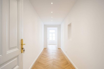 Charmante ALTBAUPERLE - Renovierte 3 Zimmer - ca. 71m² WFL - Lift - Hochwertige Einrichtung