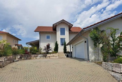 Modernes Einfamilienhaus in ruhiger Lage
