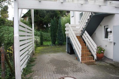 Königswinter-Rauschendorf, 2,5 ZKDB, Maisonette-Wohnung, Terrasse,Garten,Carport