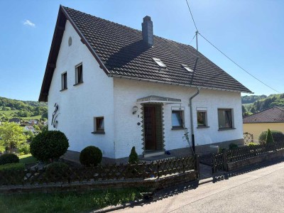 freistehendes Einfamilienhaus in Taben-Rodt